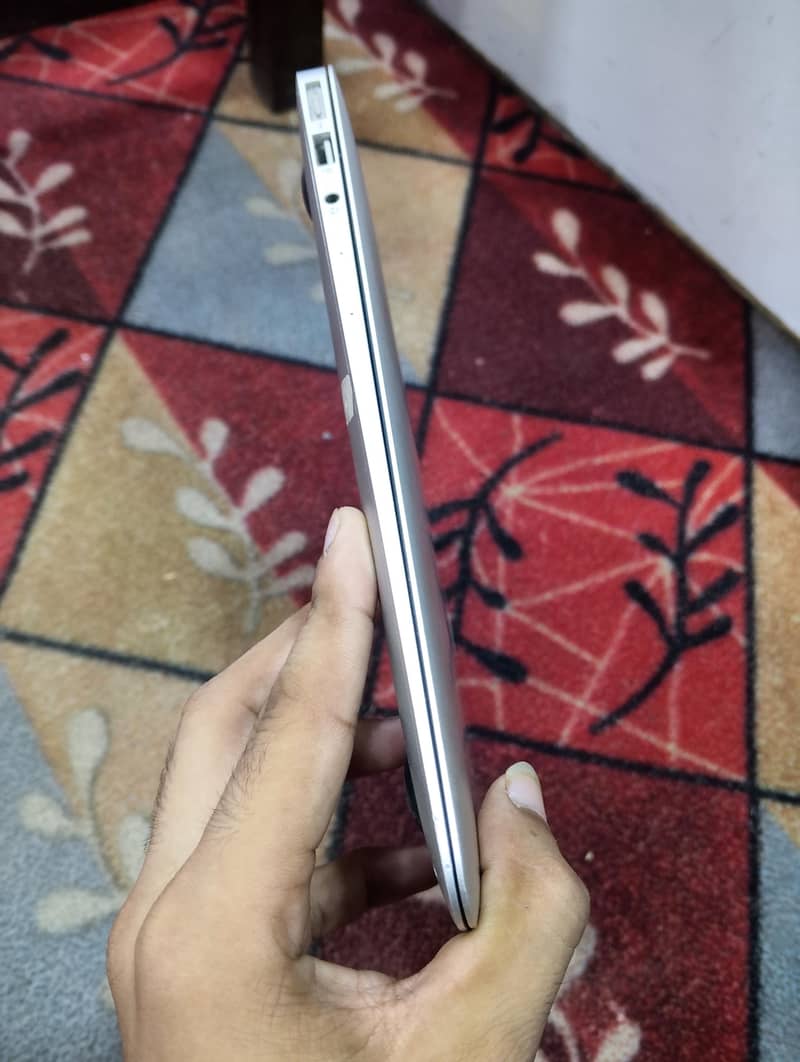 MacBook air 1