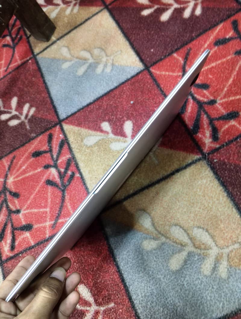 MacBook air 2