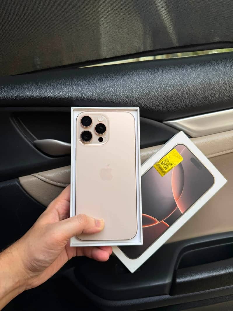 Apple iPhone 16 Pro Max 6