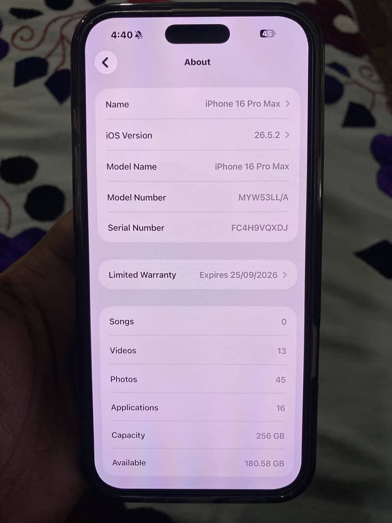 Apple iPhone 16 Pro Max 11