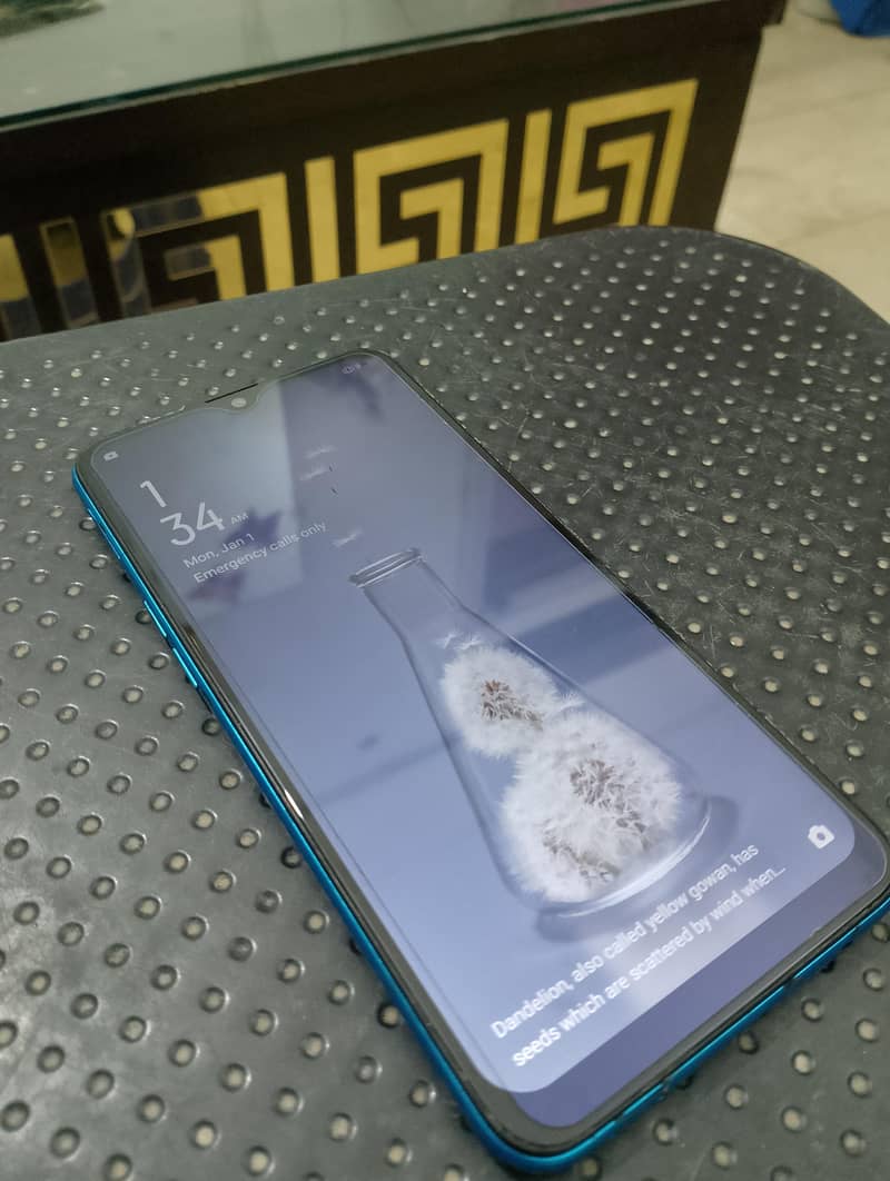 OPPO A12 0