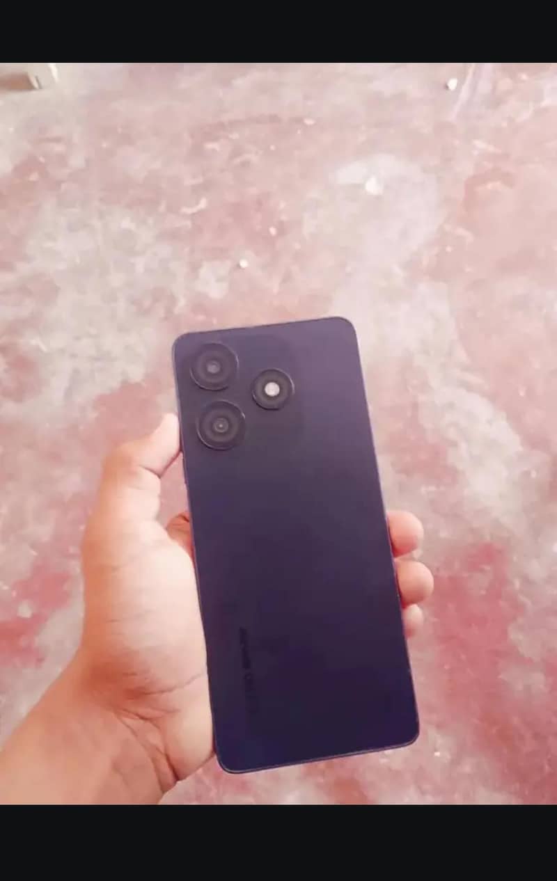 Tecno Spark 10 Pro 4