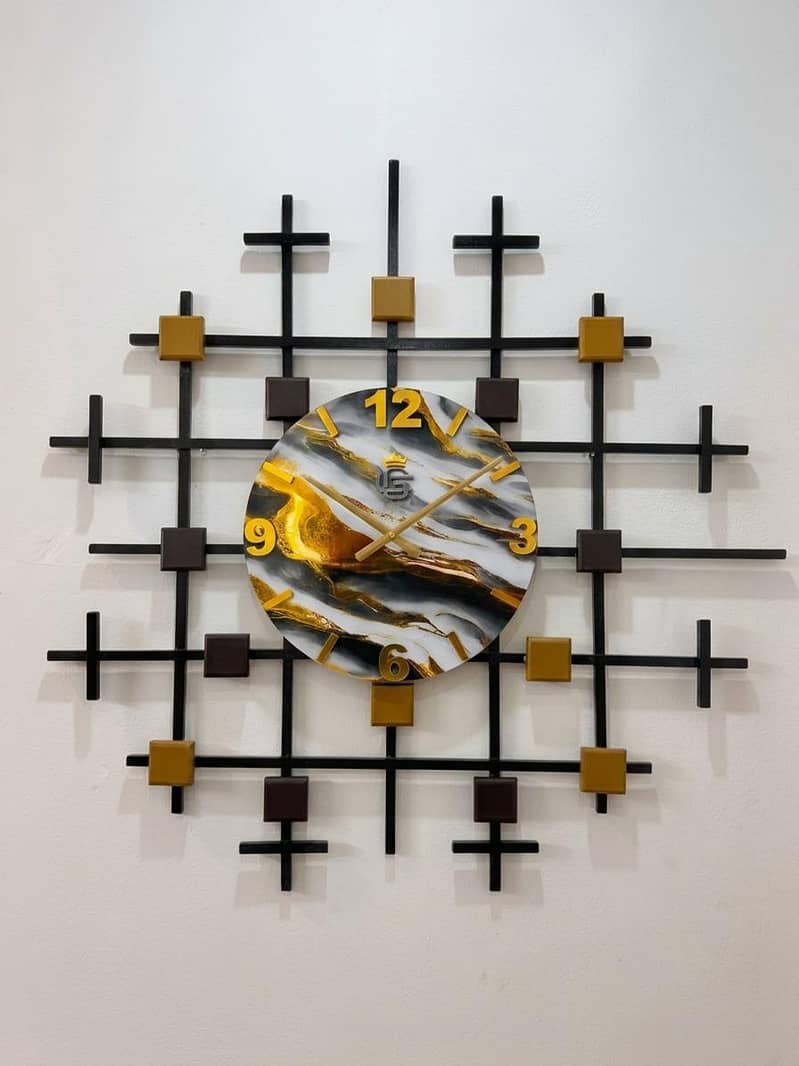Wall Clock Luxury 1