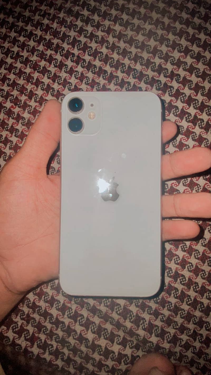 Apple iPhone 11 5