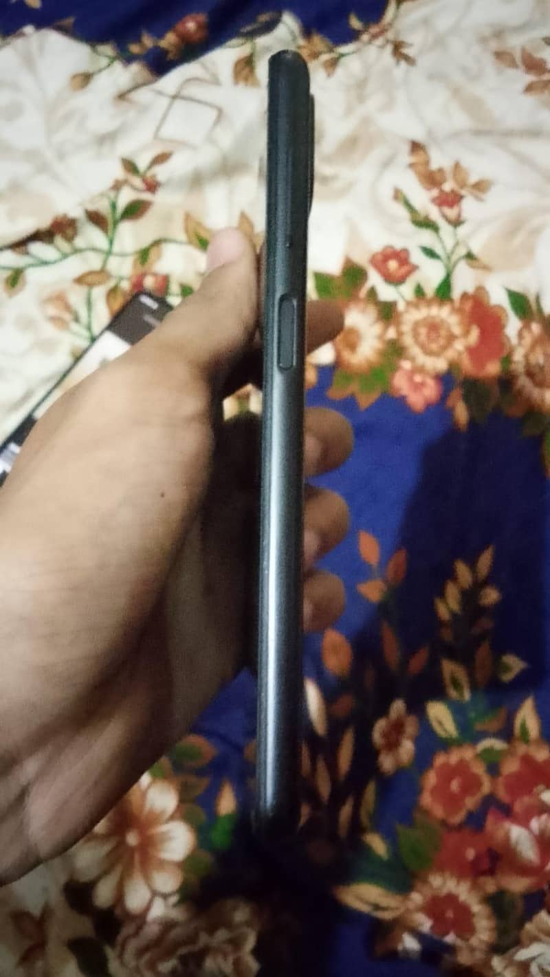 Xiaomi Redmi A2+ 8