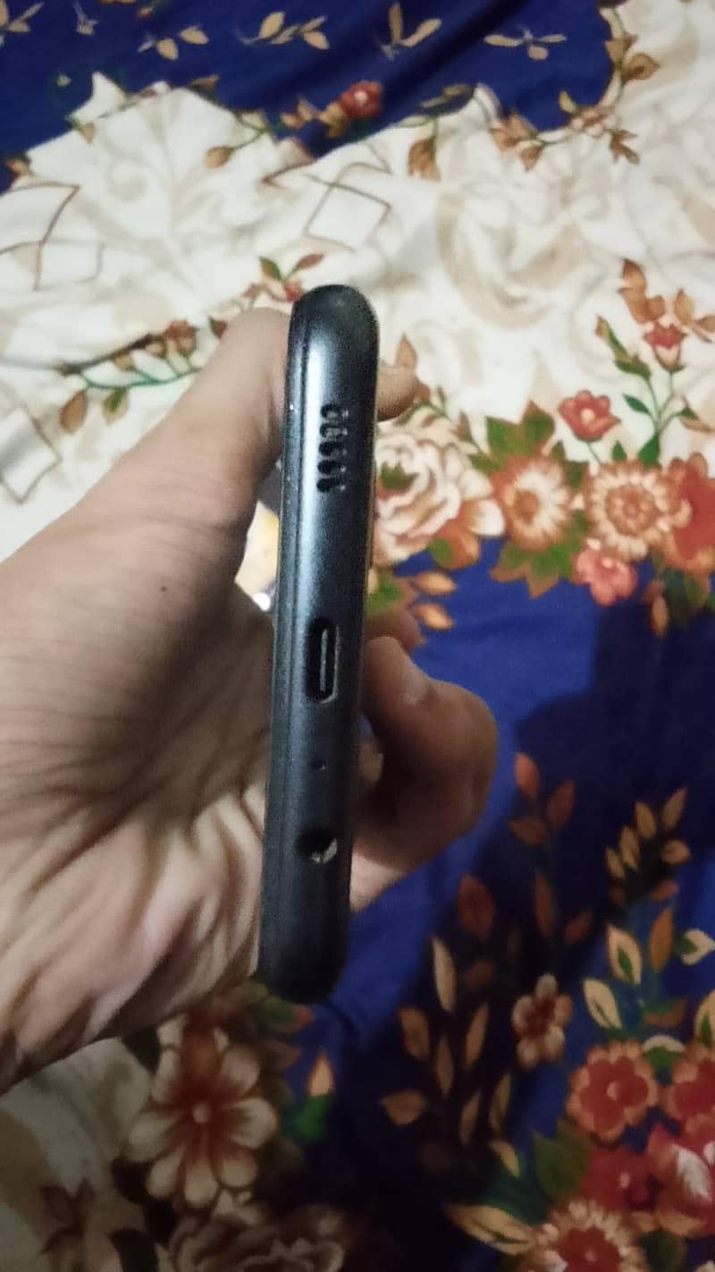 Xiaomi Redmi A2+ 9