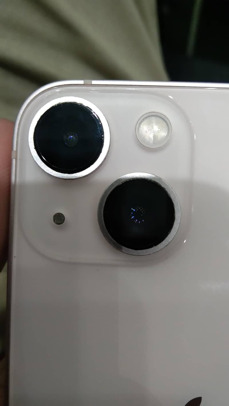 Apple iPhone 13 Mini 1