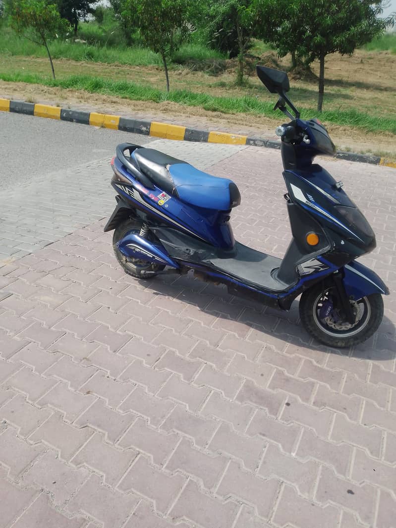 electric scooty 1