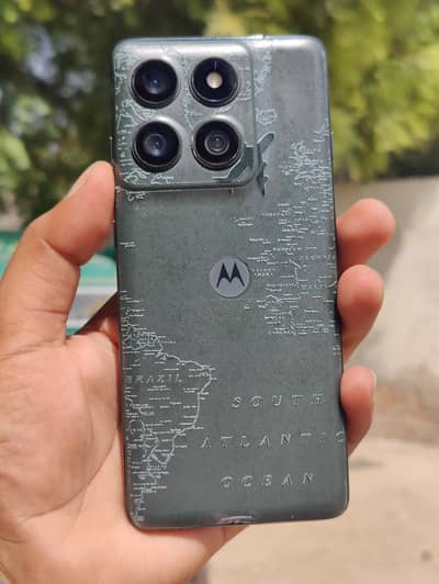 Motorola Edge 2025