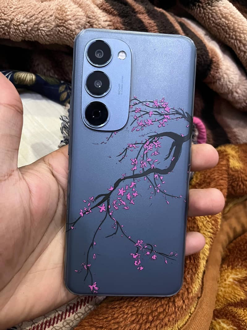 Tecno spark 40 pro plus 5