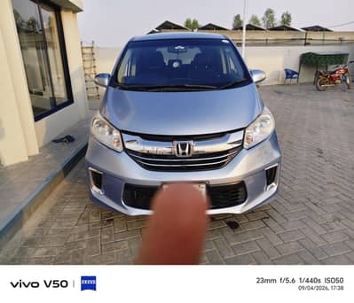 Honda Freed 2015