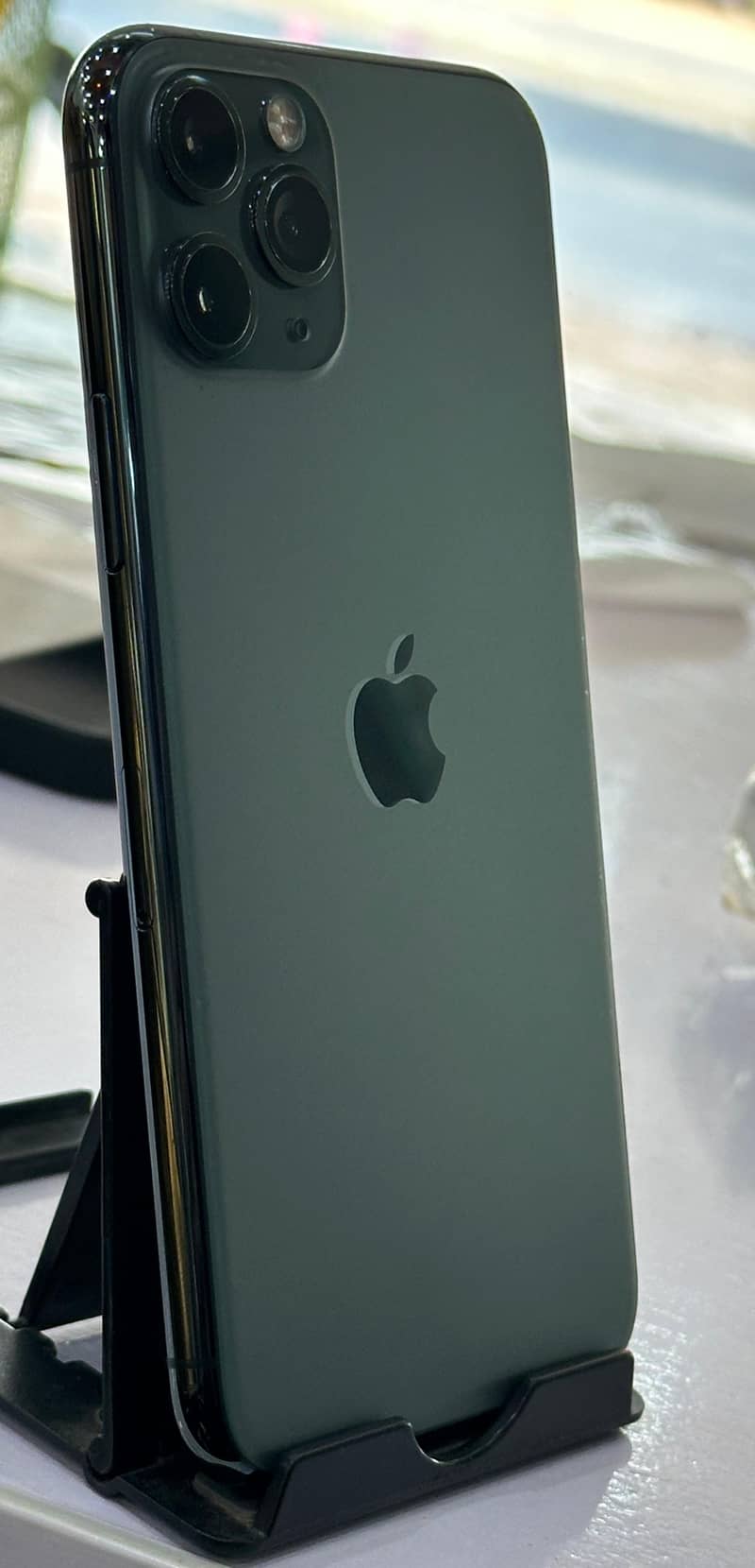 Apple iPhone 11 Pro 6