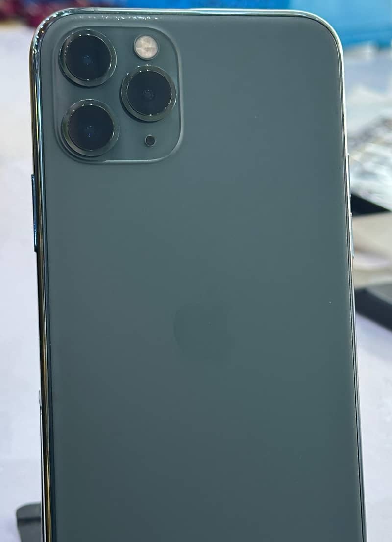 Apple iPhone 11 Pro 7
