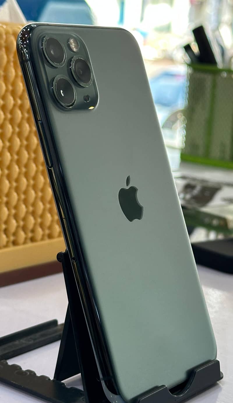 Apple iPhone 11 Pro 8