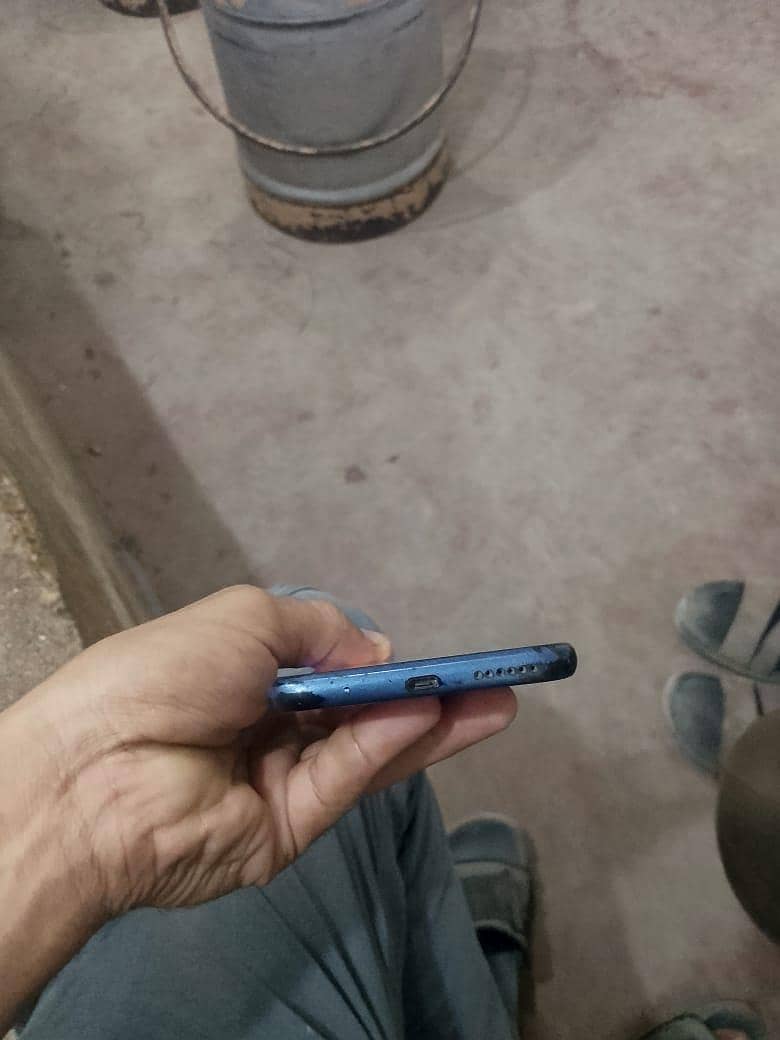 moto E 4