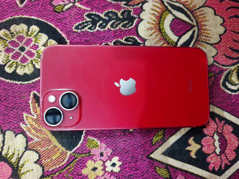 Apple iPhone 13 2