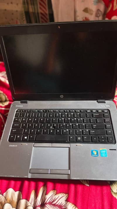 HP EliteBook 840 G1 - Core i5 4th Gen - 8GB RAM