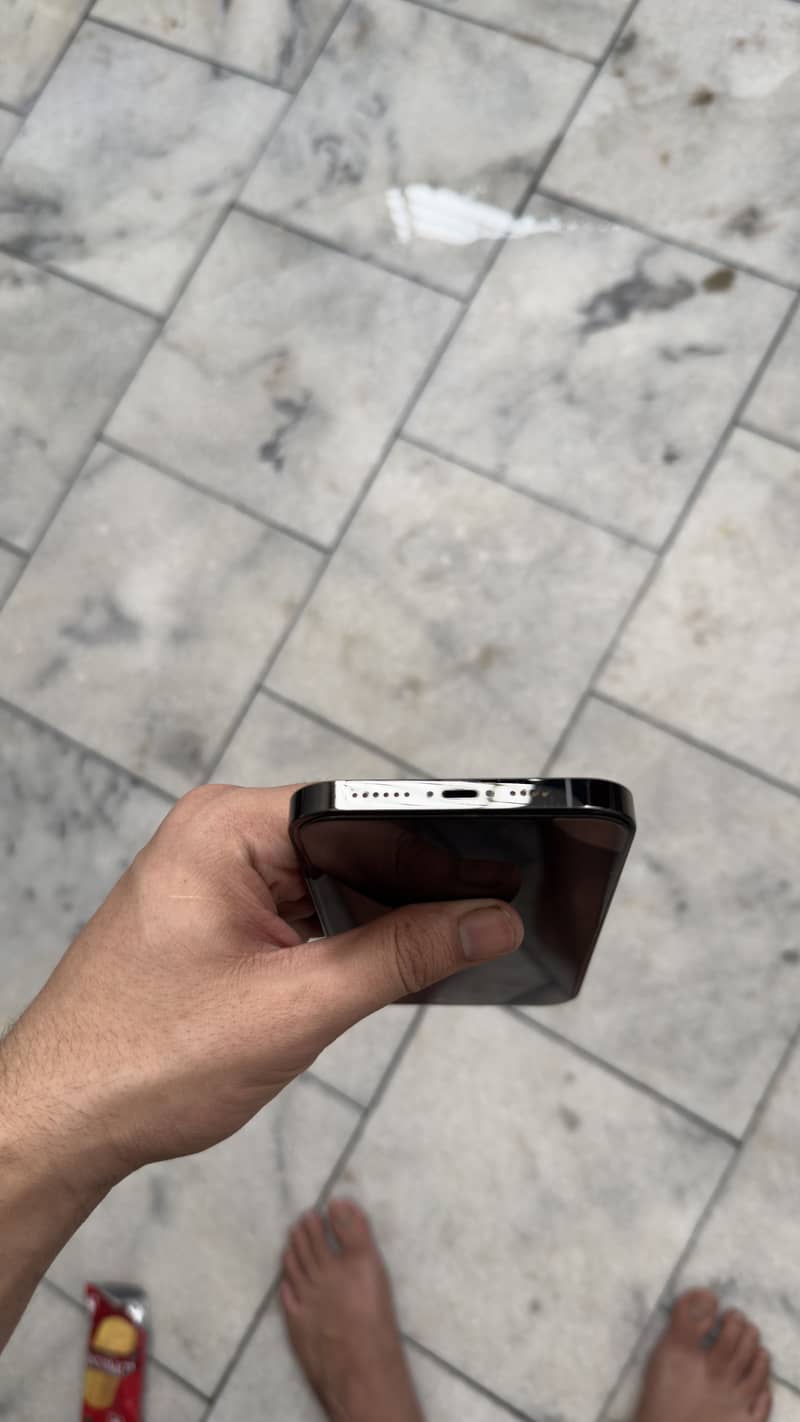 Apple iPhone 14 Pro Max 5