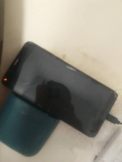 Honor 7C