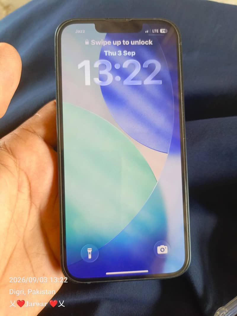 Apple iPhone 13 2