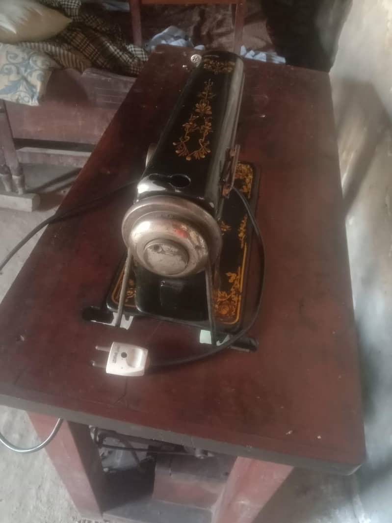 embroidery machine 4