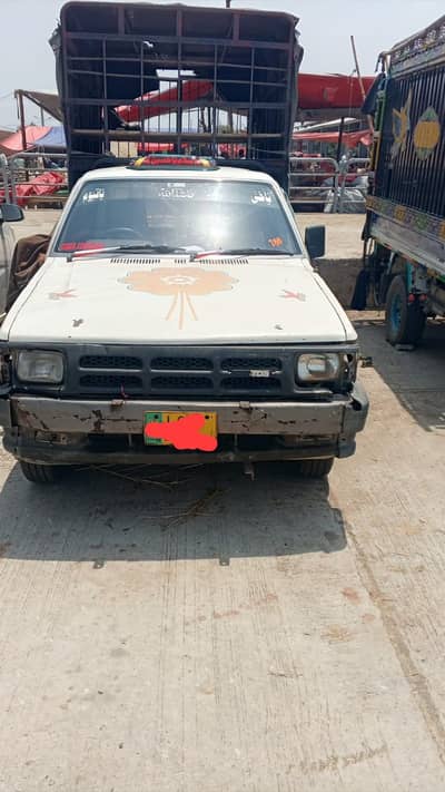 Mazda Dala B2200 Contact 0307-4525971 0301-4470693