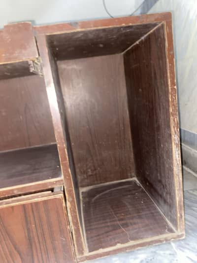 Computer table