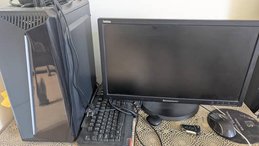 Gaming PC with 22 inch Lenovo LED for sale