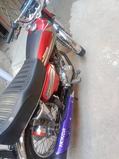 honda 125 cg 2013 lot number