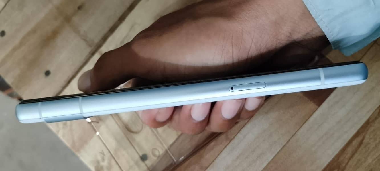 Google Pixel 7a 1