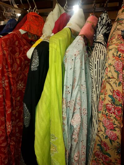Pre-Loved Elegant Long Dress – Perfect for Office & Teaching