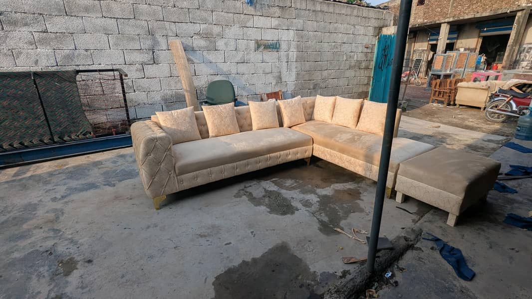 7 setter sofa L shape 3