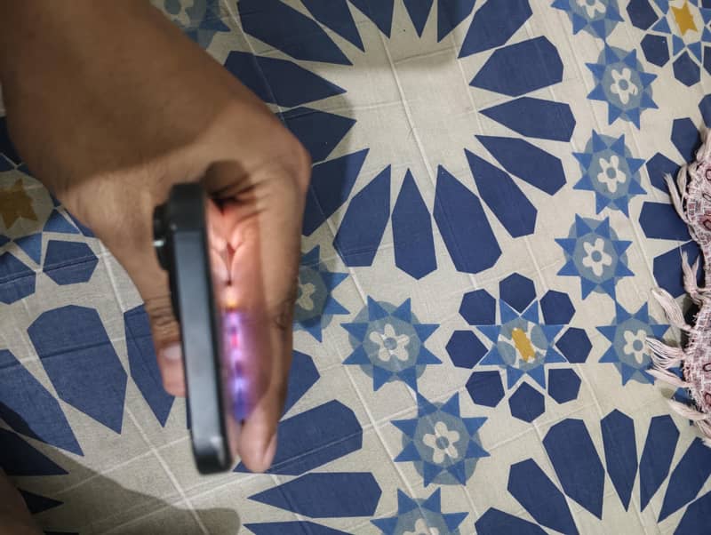 Apple iPhone 15 3