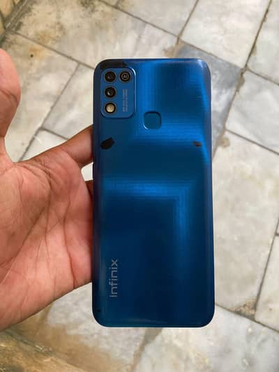 Infinix Hot 11 Play