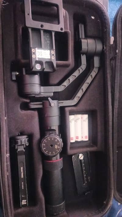 zhiyun crane 2 9/10 condition