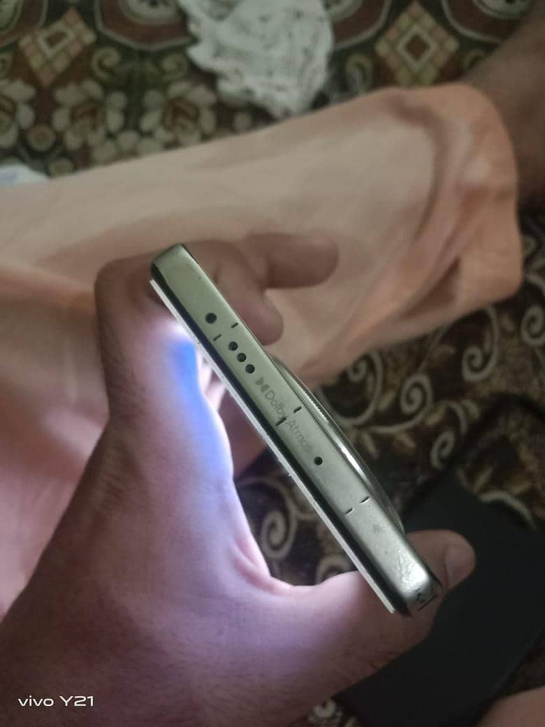 Tecno CAMON 30 8