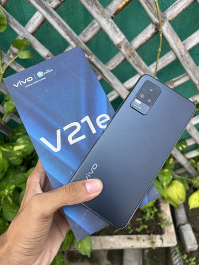 Vivo V21e