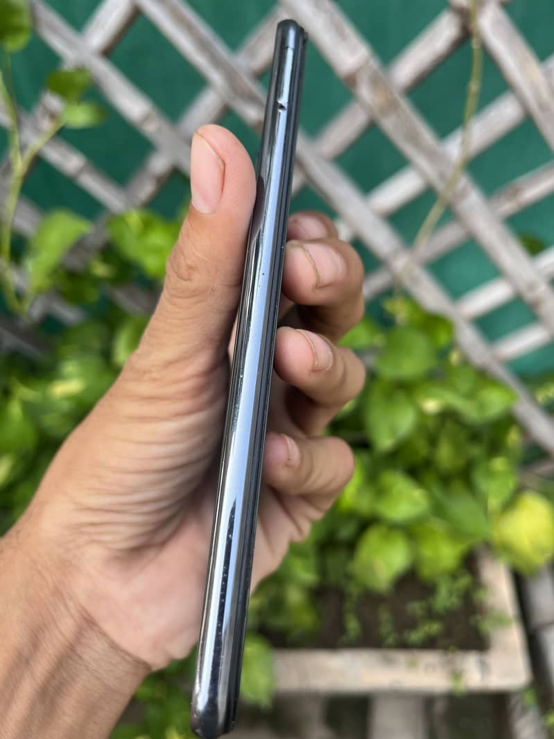 Vivo V21e 6