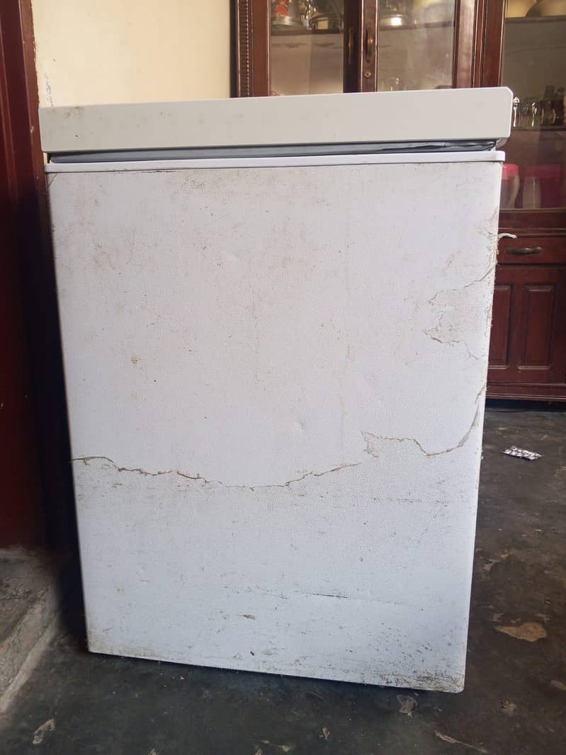 Freezer good condition 3