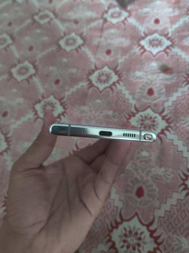 Samsung Mobile Note 10 Plus 3
