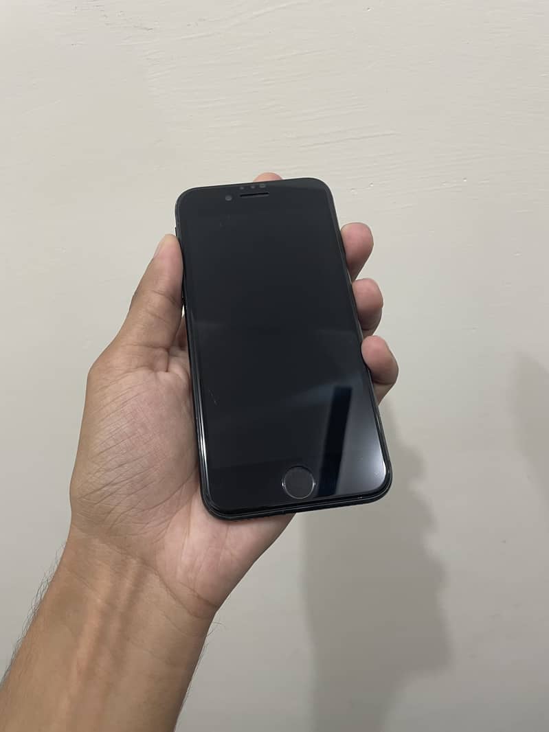 iPhone SE PTA 2