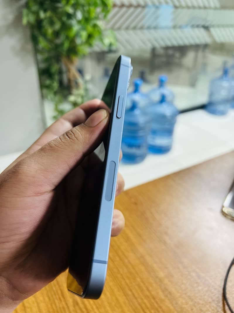 Apple iPhone 14 plus 4