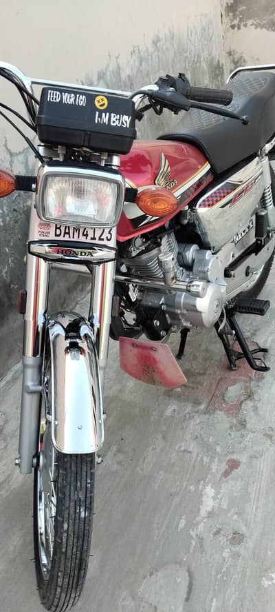 Honda 125 SE Red Silver