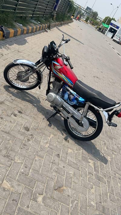 Honda 125 model 2017/18 Rawalpindi number complete documents with bio