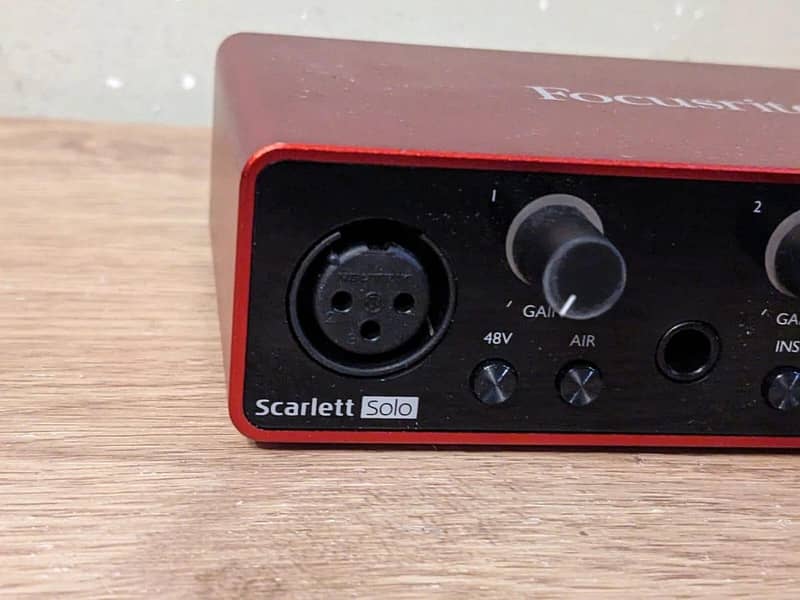 Audio interface in good condition. 8