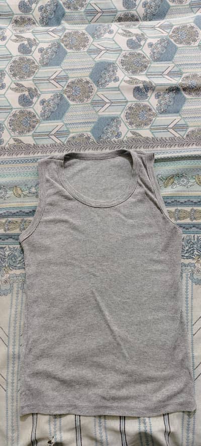 Tanktop for men . size small