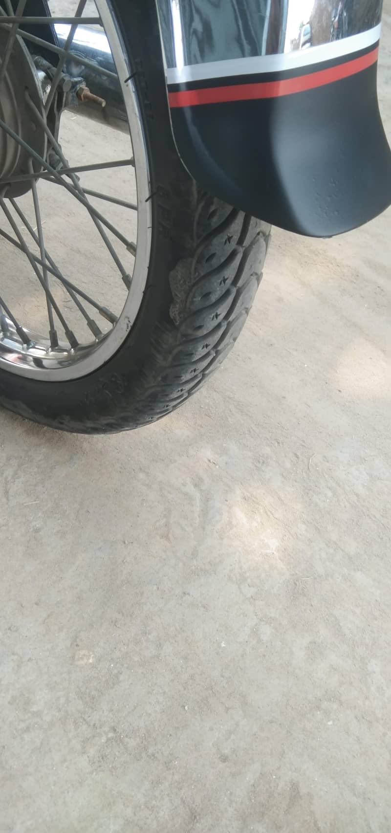 03249711237. (2018  modal 4