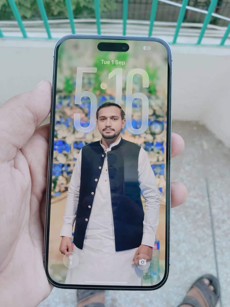Apple iPhone 14 Pro Max 2