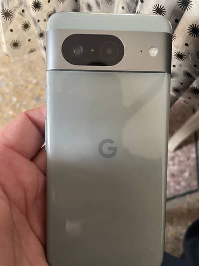 Google Pixel 8