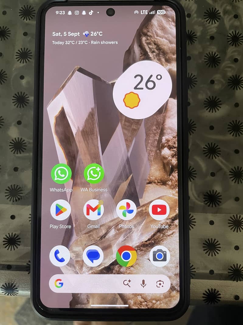 Google Pixel 8 3